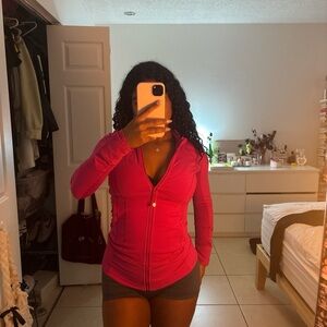 LULULEMON DISCONTINUED